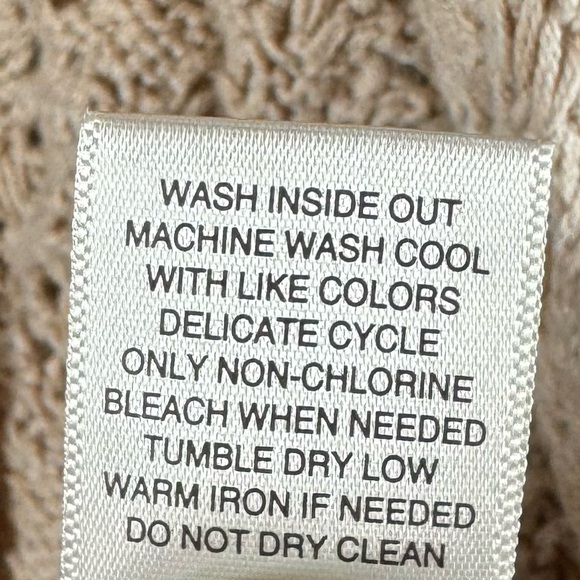 Leo & Nicole Tan Pointelle Cardigan Sweater XL Lacy Knit Neutral Linen Color - Picture 8 of 10